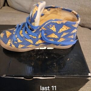 Blue Pizza Pattern Kids Shoes